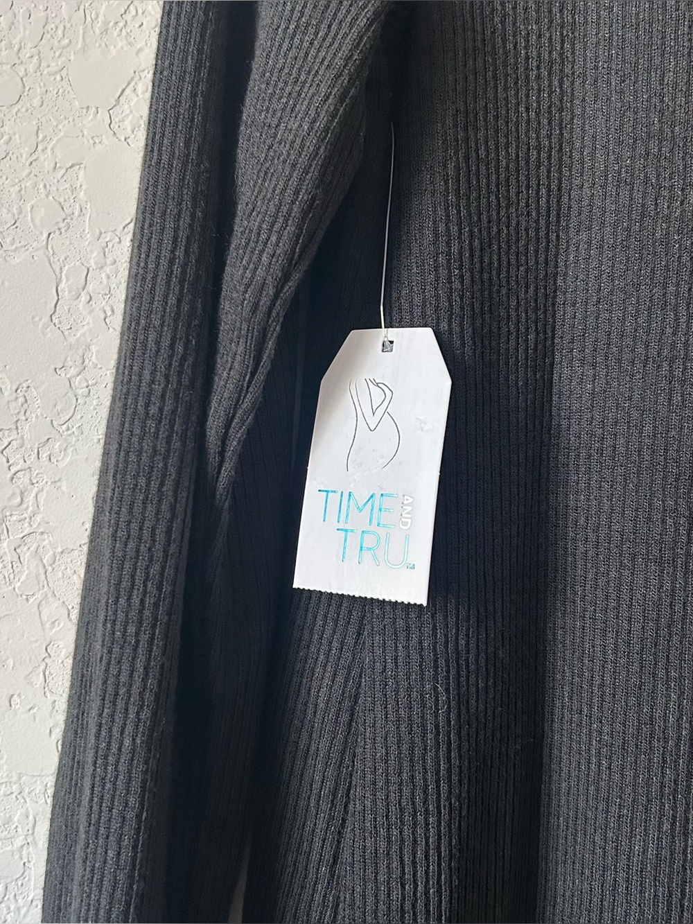 Time & Tru Ribbed Long Sleeve Maternity Dress - Picture 8 of 12